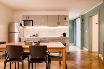 Luxury 1BR Loft in Bellavista | Near Metro Fits 5
