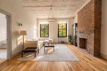 Photo #1 of Park Terrace II