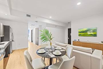 Bright Resort Style 1BR Heart of Miami Downtown