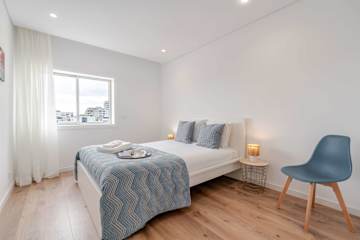 Bright Flat with Balcony & Garage by HostWise photo 2