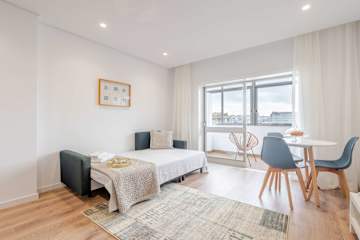 Bright Flat with Balcony & Garage by HostWise photo 4