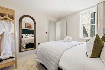 Cheyne Elm l A Luxury Chelsea Retreat photo 7