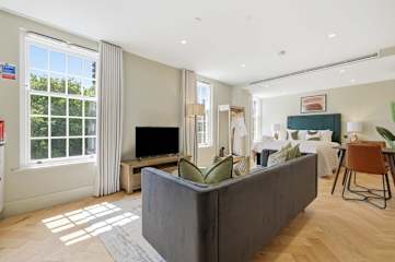 Cheyne Arbor l A Luxury Chelsea Retreat photo 2