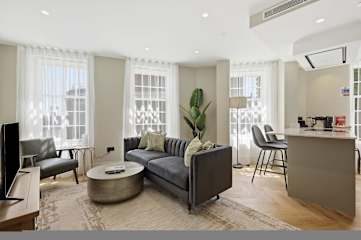 Cheyne Riverwood | Luxury Chelsea Retreat for Business & Leisure stays with Thames Views photo 2