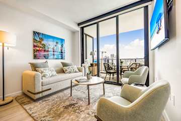 Miami Beach Retreat Cozy 1BR Steps from the Shore!