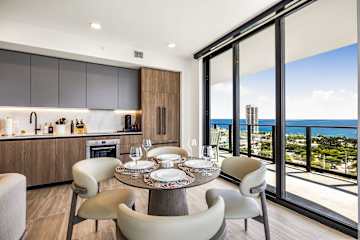 Miami Beach Oceanfront 2BR | Beach Views  | Pool