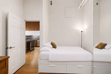 Photo #6 of Bond Haven