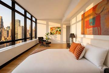 Photo #5 of Skyloft