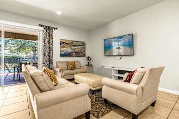 Family-Friendly Villa: 9BR, Pool & Close to Disney