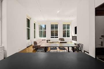 Photo #3 of Soho Haven