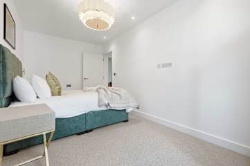 Modern Apt 1min to Limehouse Stn, Near Canary photo 4