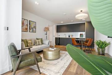 Limehouse Suites - Pine photo 1