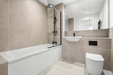 1-Min to Limehouse, Modern Apartment w/ Full photo 4