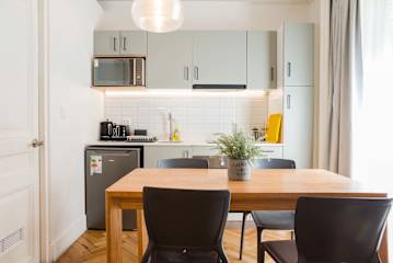Elegant Studio | AC and Patio Perfect for Families