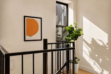 Photo #25 of Midtown Duplex