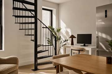 Photo #11 of Midtown Duplex