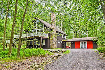 Firelight Lodge (Poconos)