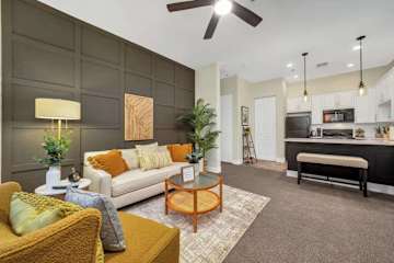 Casa Arenas| Modern Desert Retreat in Old Town LQ
