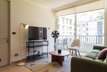 Bright 2BR Apartment in Providencia | Ideal For 5
