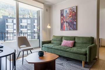 Bright 2BR Apartment in Providencia | Ideal For 5