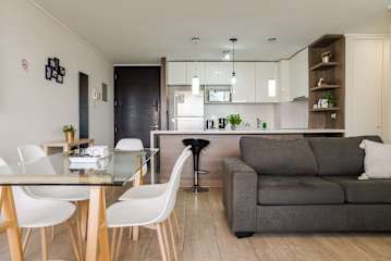 Luxury 2BR Apartment with Parking and City Views