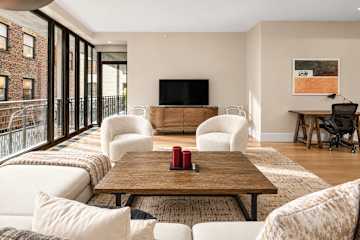 Photo #16 of Hudson Loft