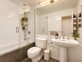 Photo #11 of Gramercy Duplex