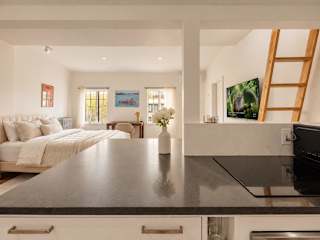 Photo #11 of Washington Loft