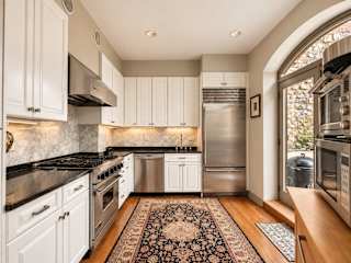 Photo #9 of NoHo Triplex