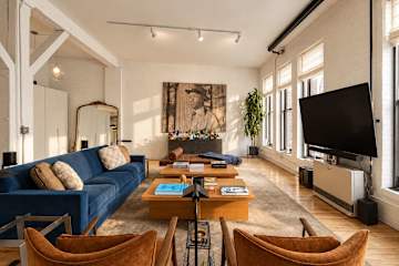 Photo #11 of Spring Loft