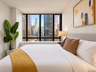 Photo #14 of Skyline II