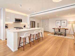 Photo #15 of Embassy II