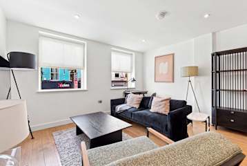 The Hazel l 1 Bed l Lower Marsh, Waterloo photo 2