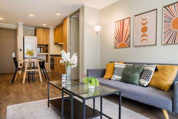 Family Adventure Charming 2BR In Providencia For 5