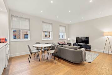 The Maple l 2 bed l Lower Marsh, Waterloo photo 2