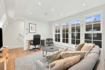 The Magnolia l 3 Bed l Lower Marsh, Waterloo photo 1