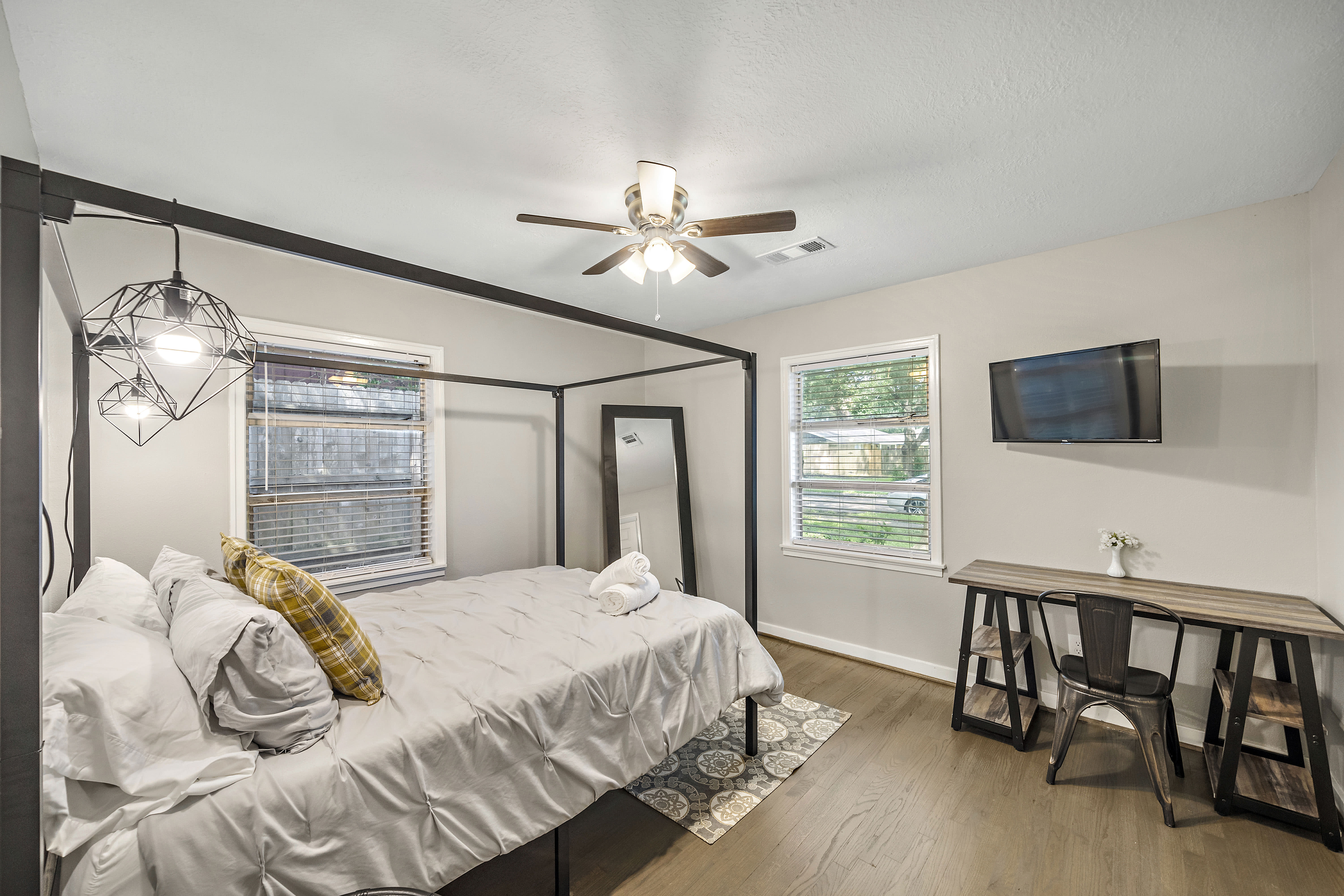 Relaxing Texas Home: Near Strawberry Park|BBQ|WiFi