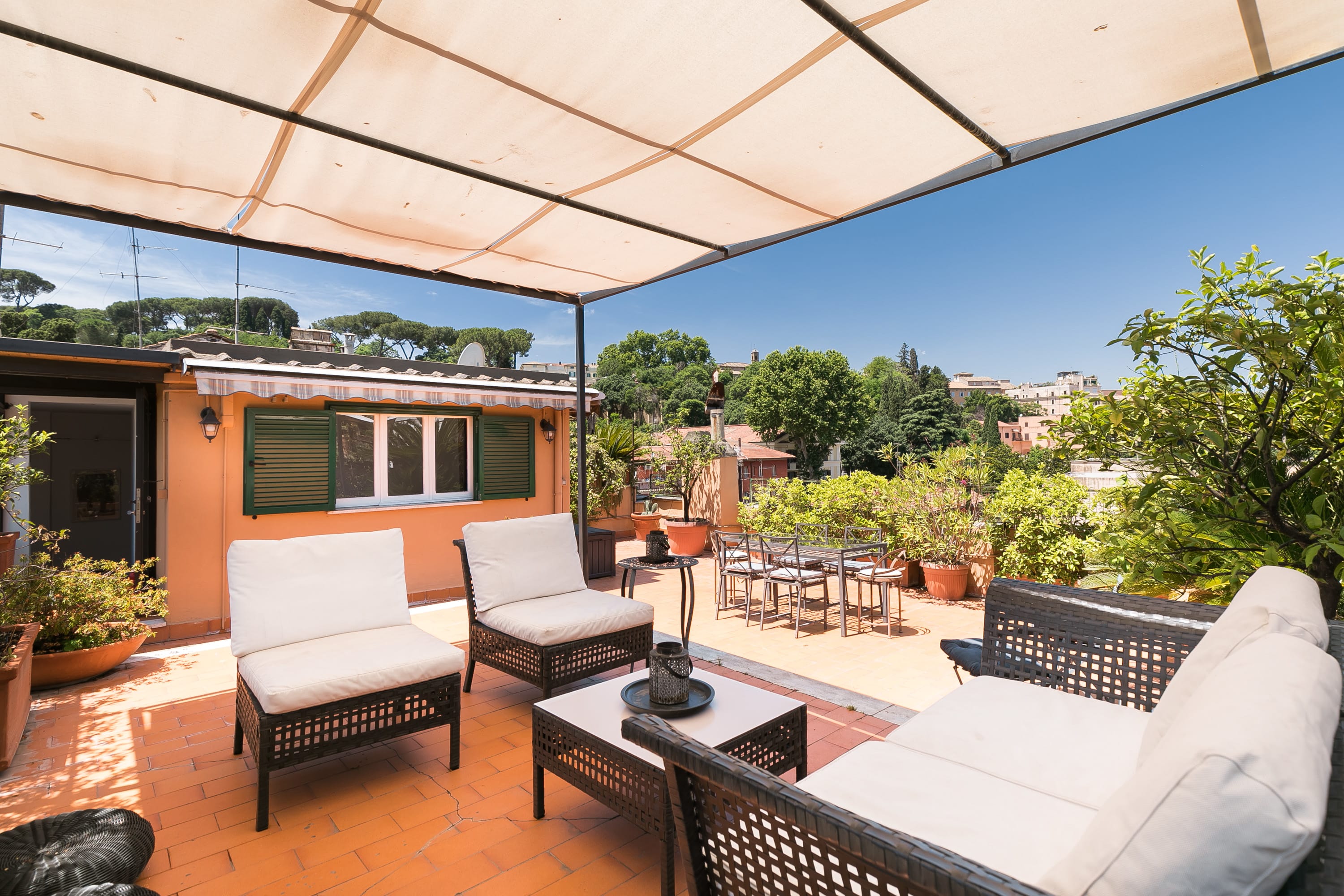 Trastevere Charming Penthouse by Romeloft — Roma, Lazio — vacation rental