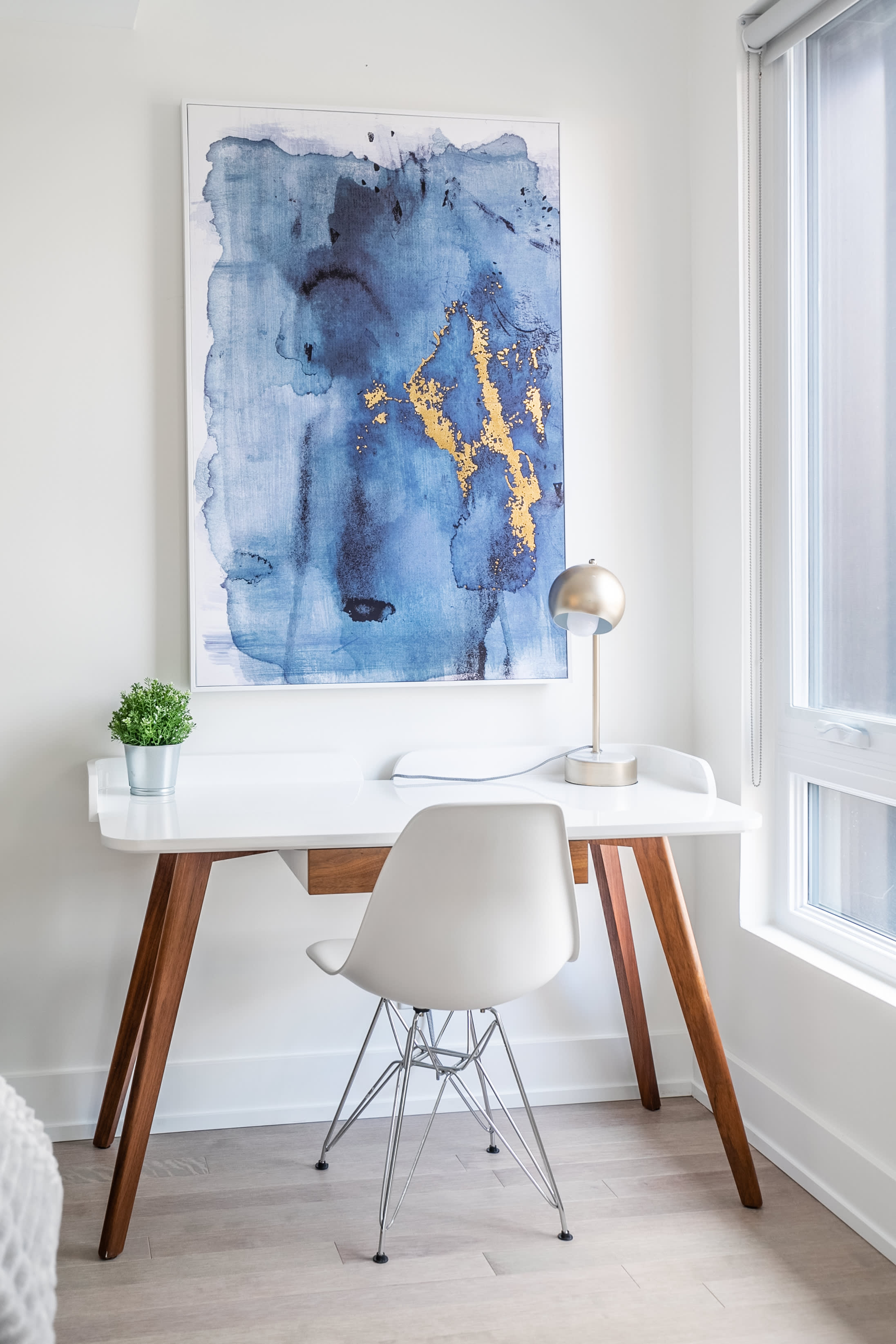 Upscale 3BR Condo Minutes From High Park | Photo 4