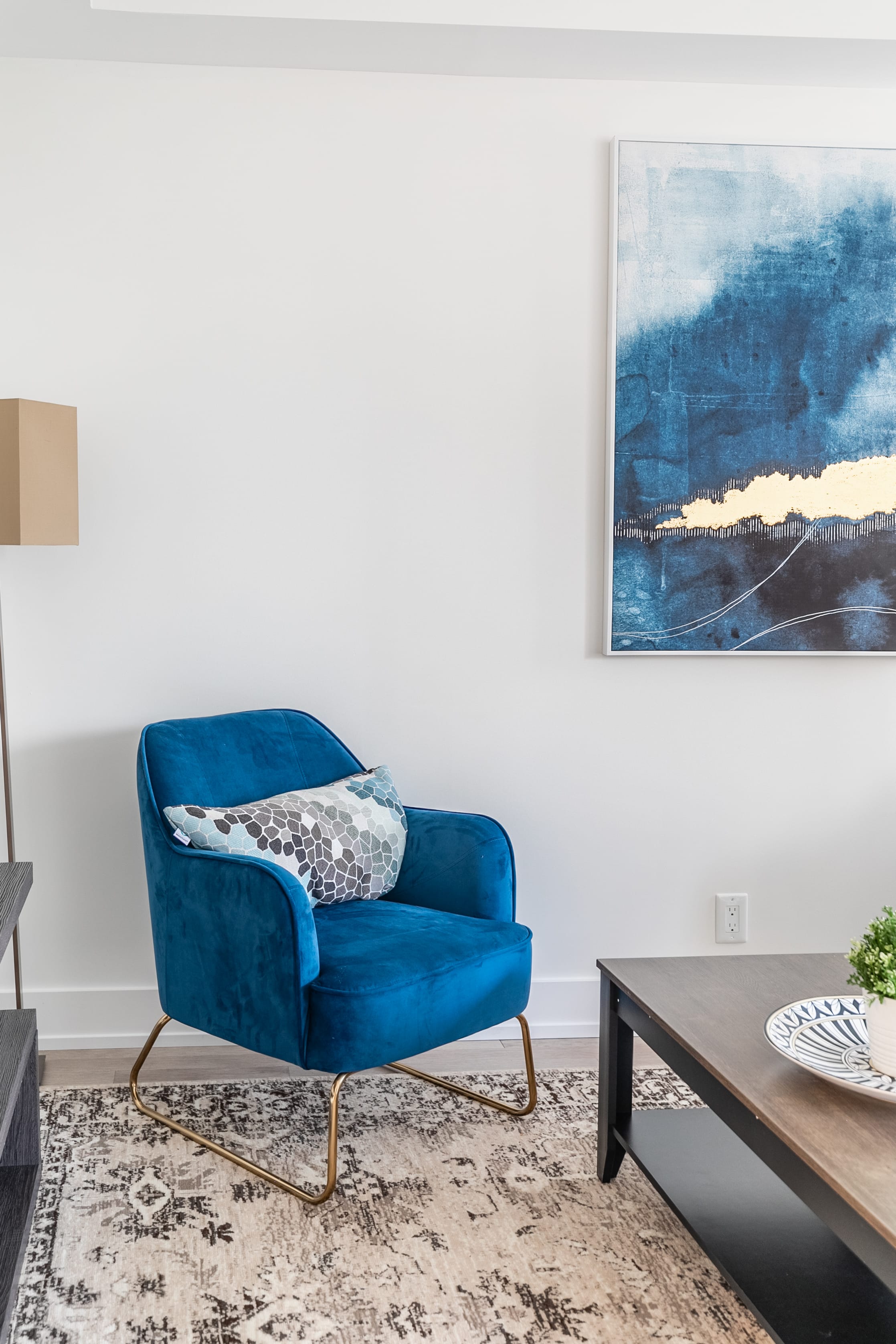 Upscale 3BR Condo Minutes From High Park | Photo 15