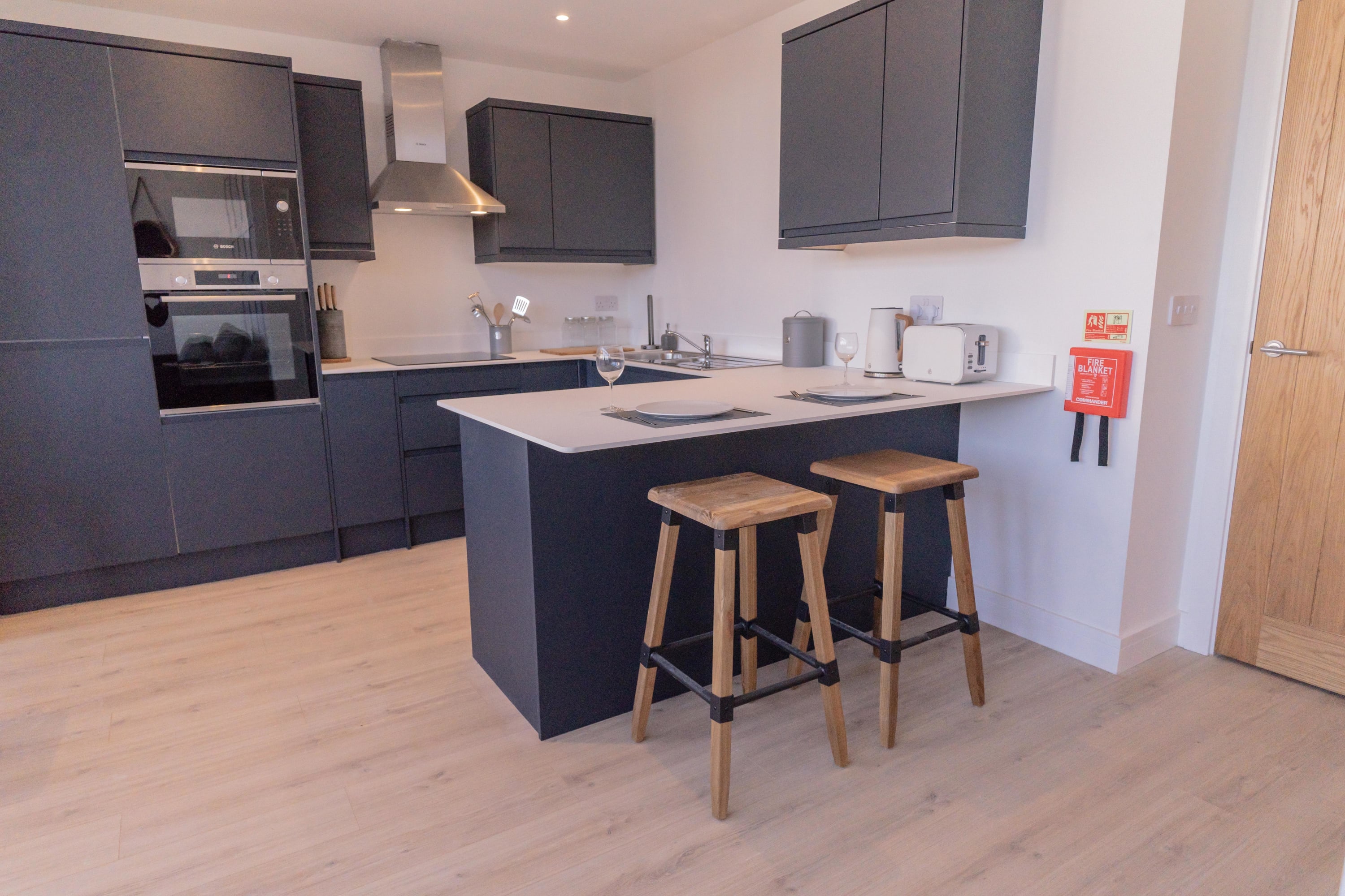 The Old Town Hall - Flat 1 in Market Place 39-40 OX12 8AW - Property image 9 - VivreStays
