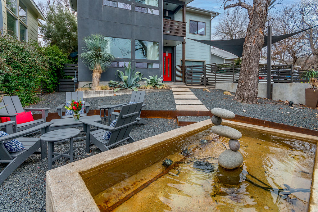 Designer Home, Steps from SOCO | Travis Heights