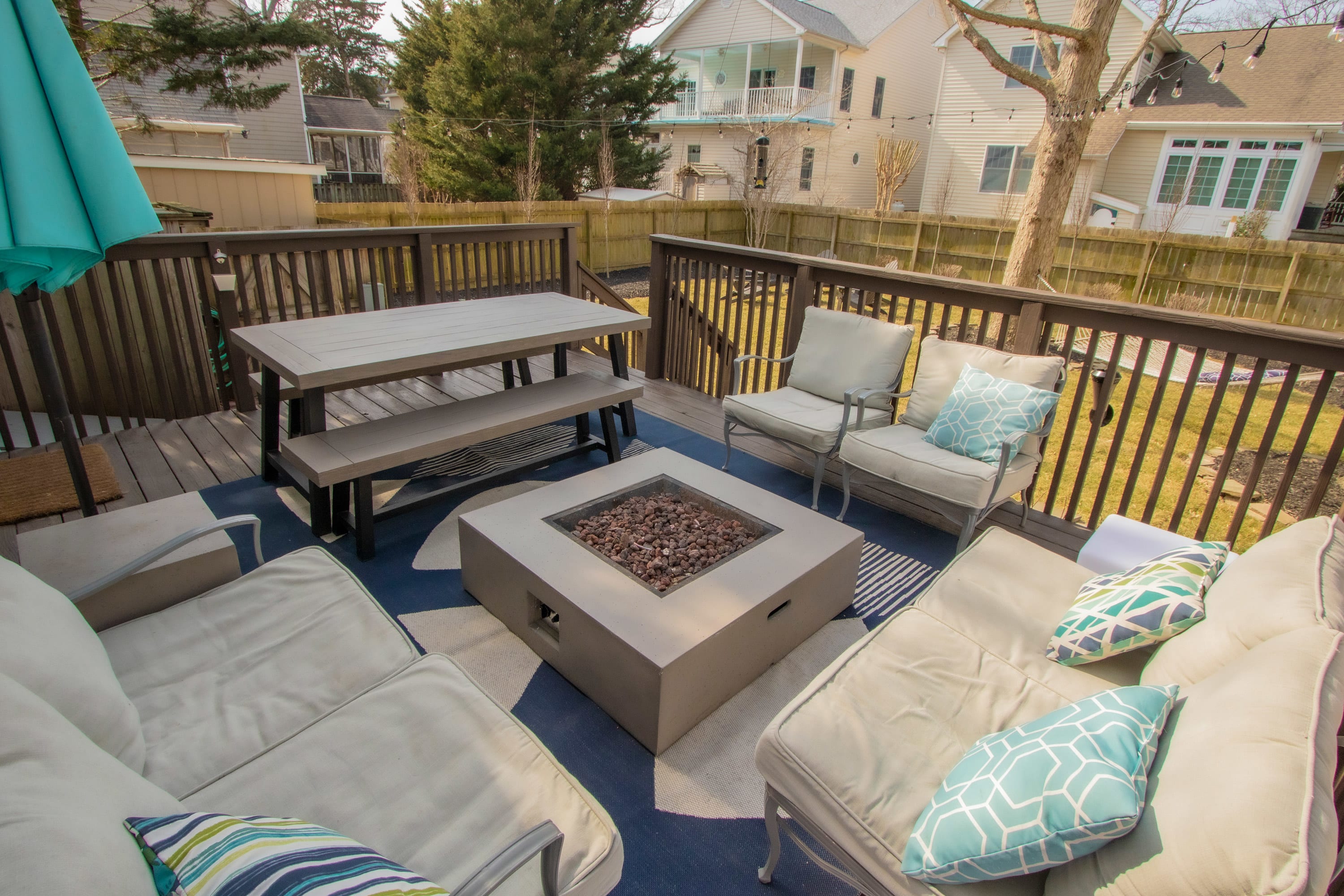 Heated Pool, Hot Tub, Deck & LINENS/TOWELS too! - Picture 24