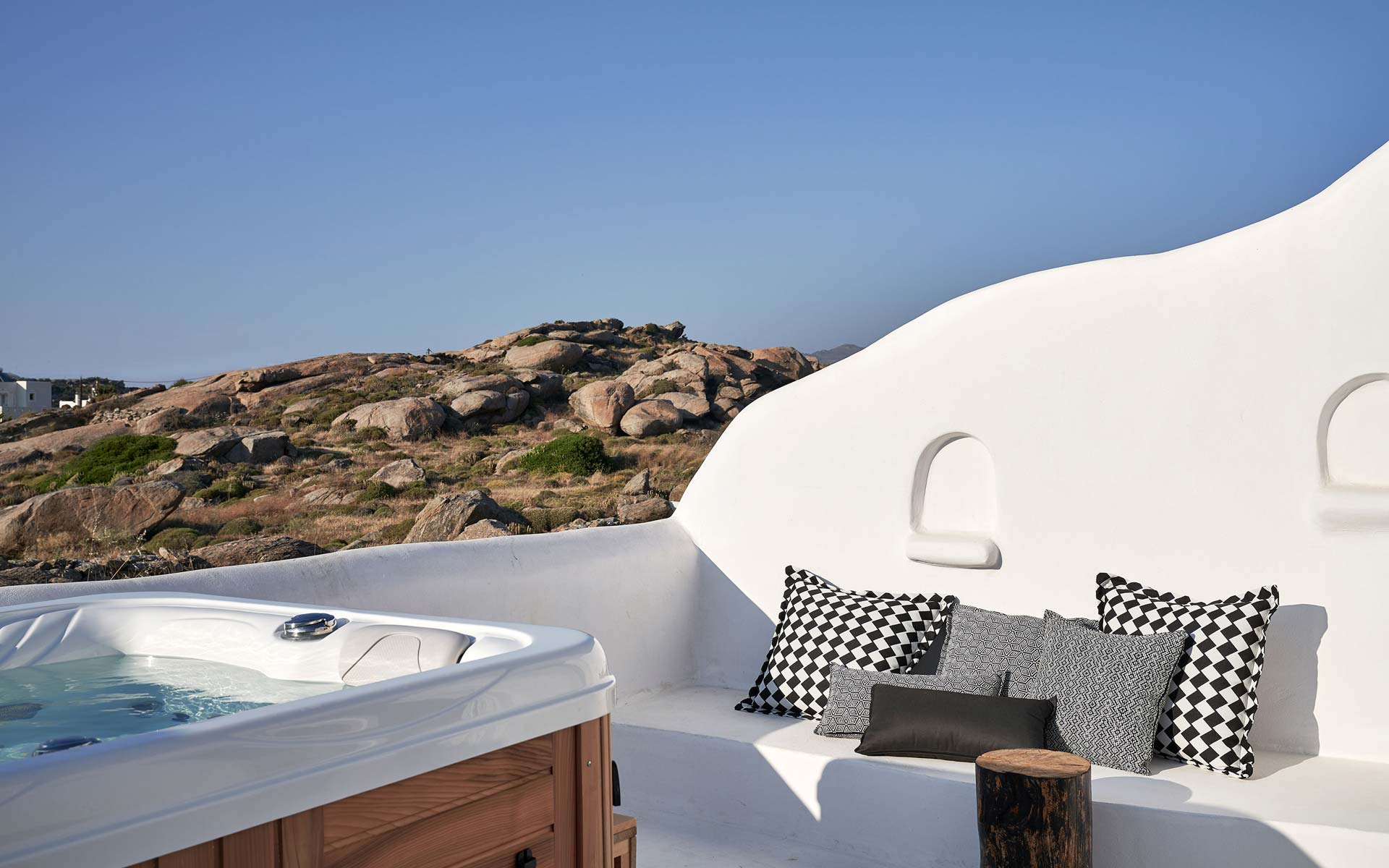 Quintessence Petite Villa in Main Street, Ag. Prokopios 843 00