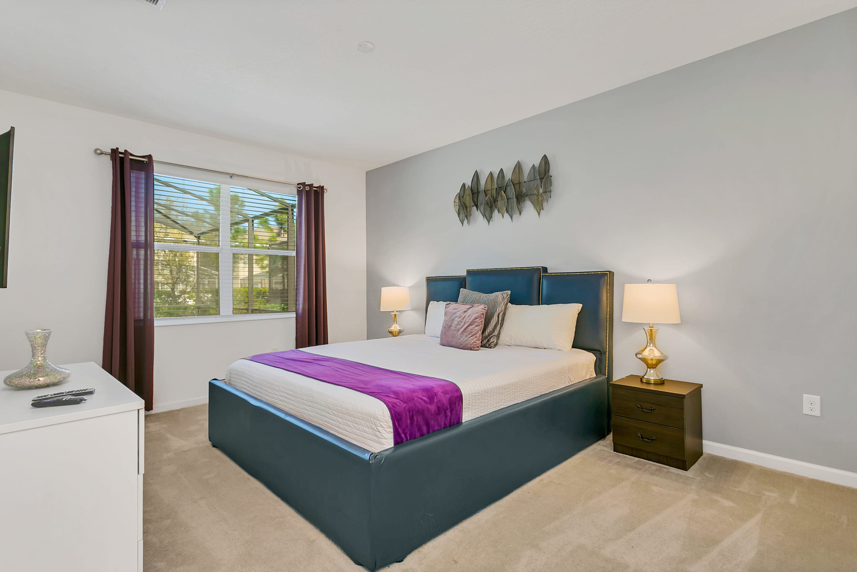 Second Ground Level King Suite