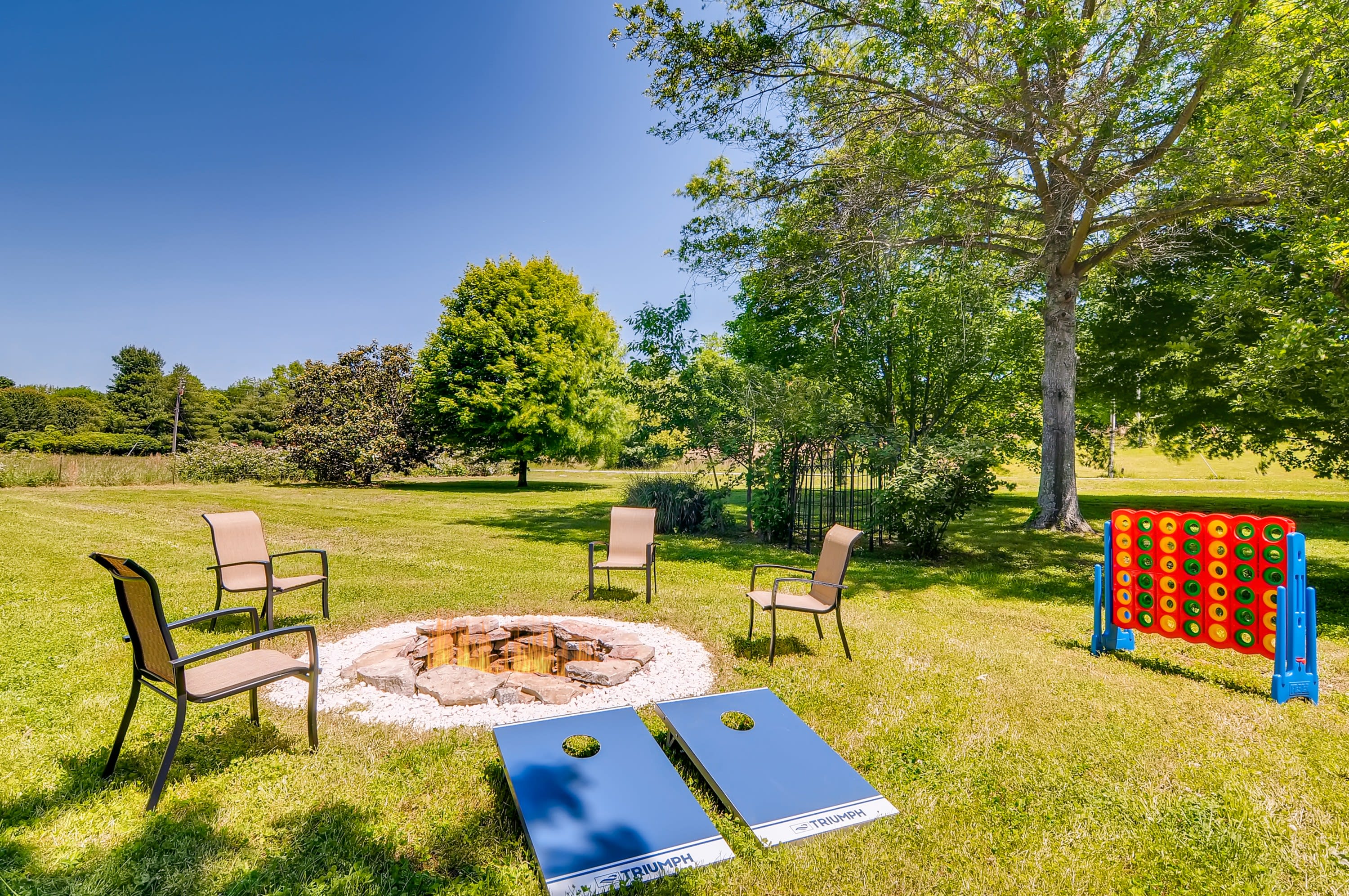 Charming Country Escape With Fire Pit And Spacious Backyard - Delightful Haven - Franklin, TN