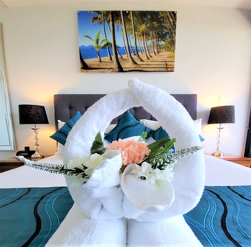Palm Cove Beach Apartment