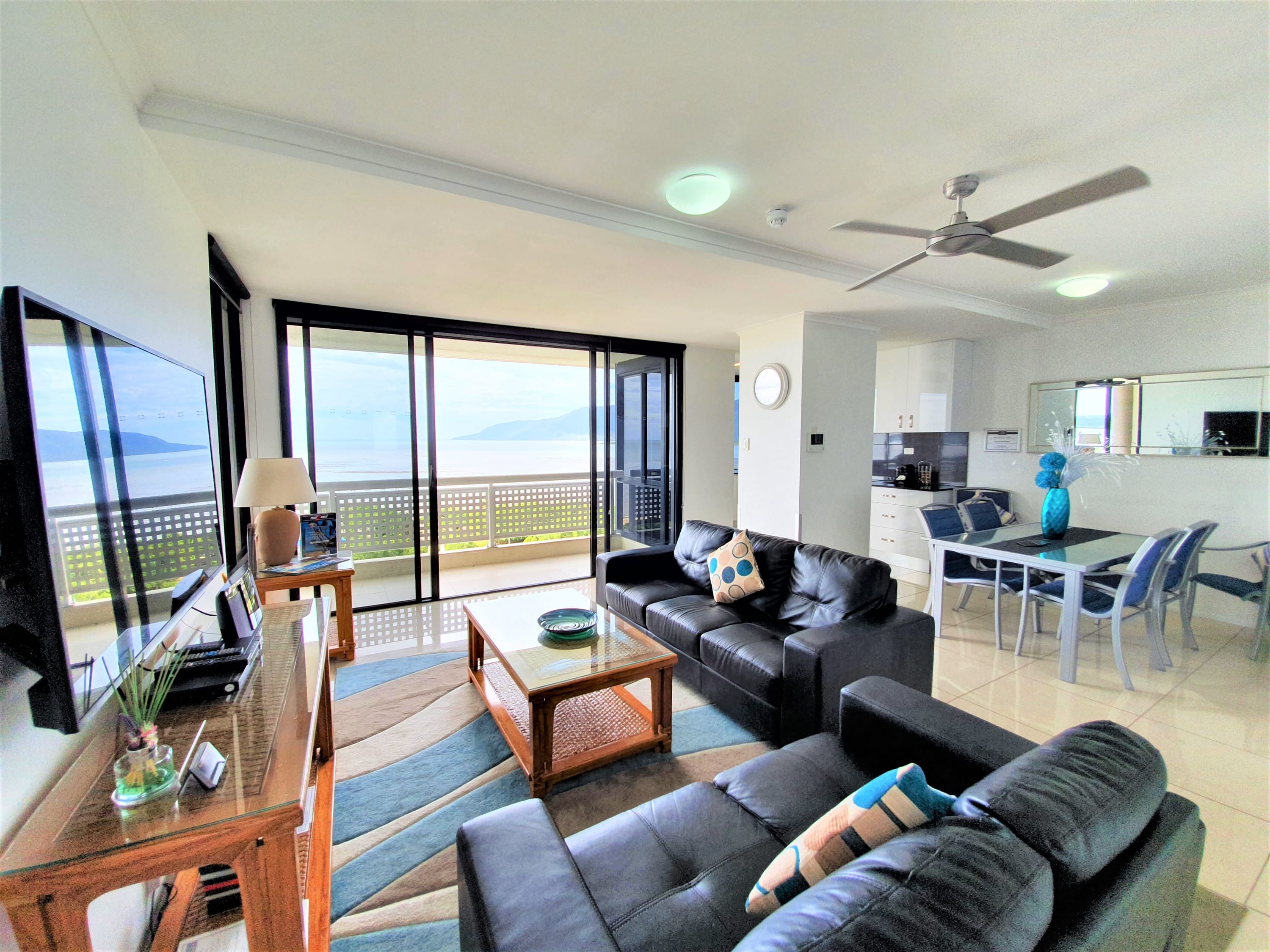 Cairns Ocean View Apartment - Foto 3