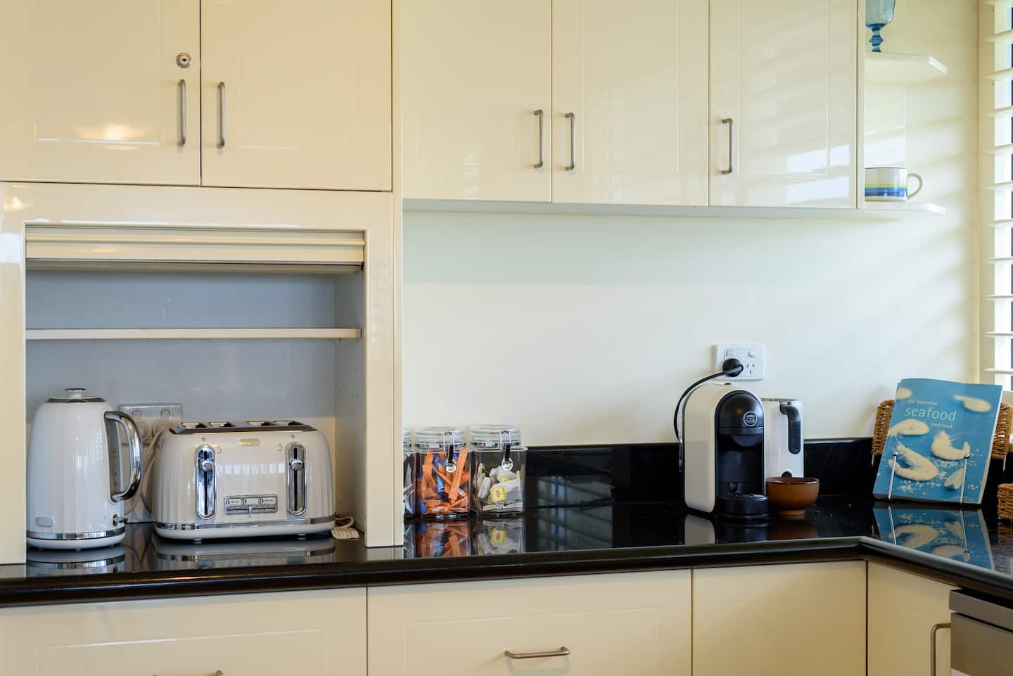 Main Beach Waterfront Apartment - Foto 13