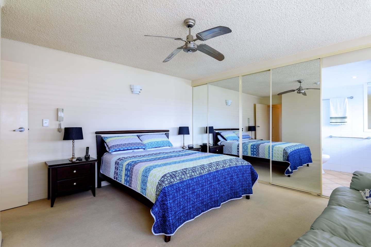 Main Beach Waterfront Apartment - Foto 16